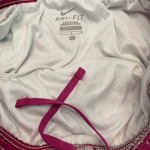 Nike - dry fit shorts - Picture 4 of 4